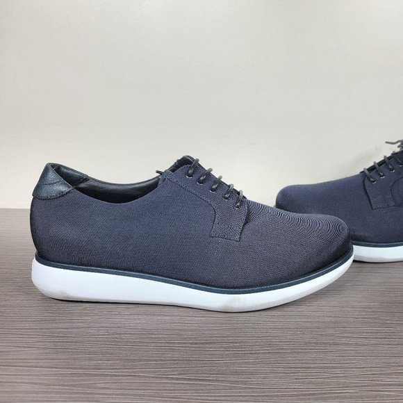 Giorgio Armani Textured Canvas Sneakers, Size 7 - Picture 7 of 11